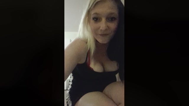 Housegirl123